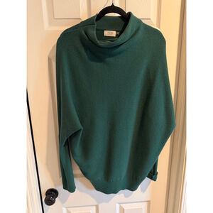 Women's Bluivy Green Cowl Neck Sweater M